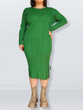 Load image into Gallery viewer, lush plisse dress