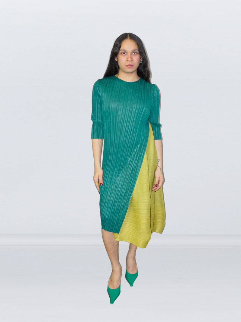 Load image into Gallery viewer, ivy plisse dress